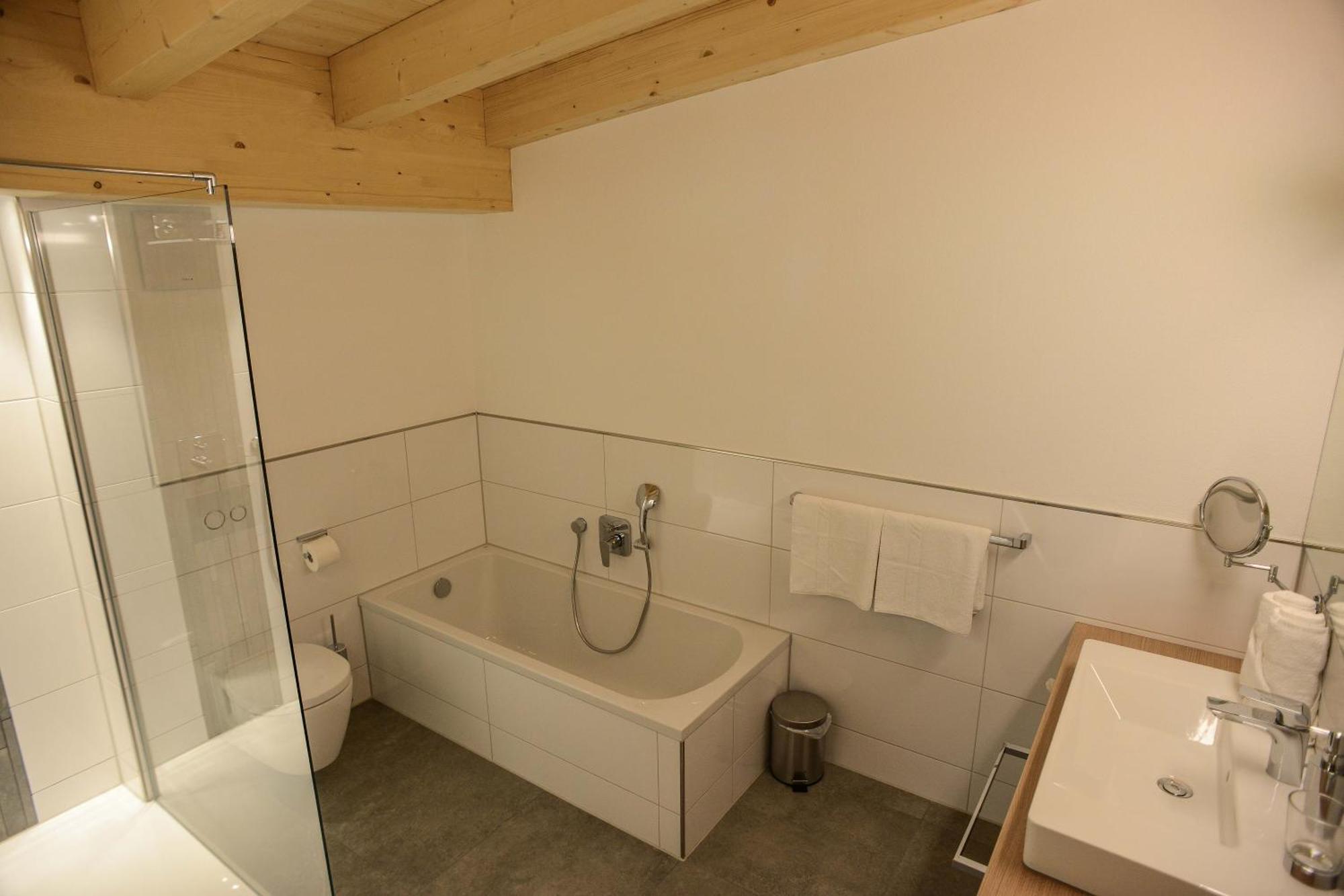 R Appartements Tannheim Zimmer foto